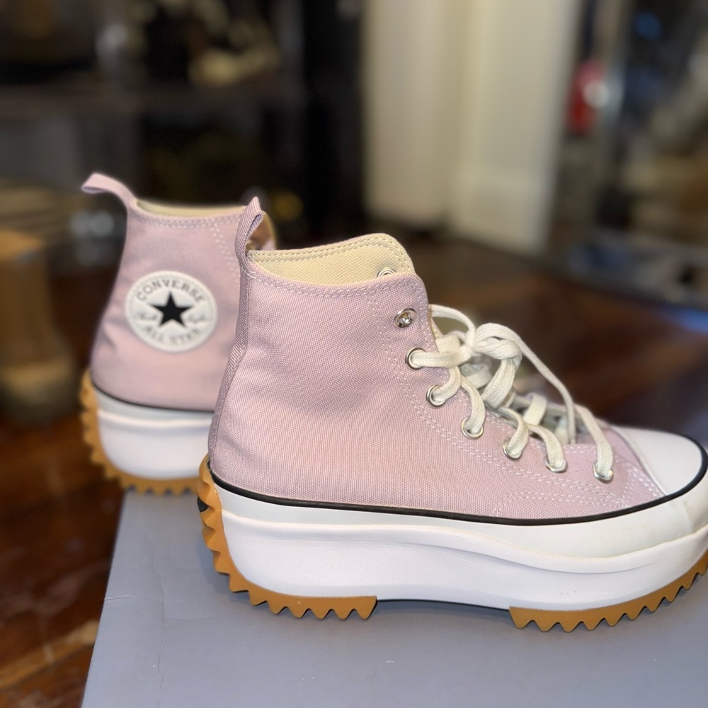 Converse Women's Light Pink Platform Sneakers